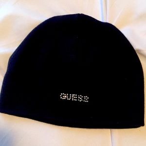 Guess beanie